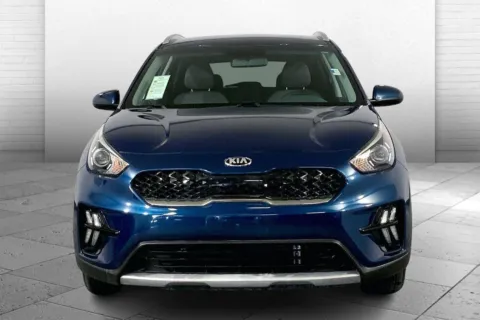 Photos of 2020 Kia Niro LX for sale in Lee's Summit, MO at Cable Dahmer Kia of Lee's Summit