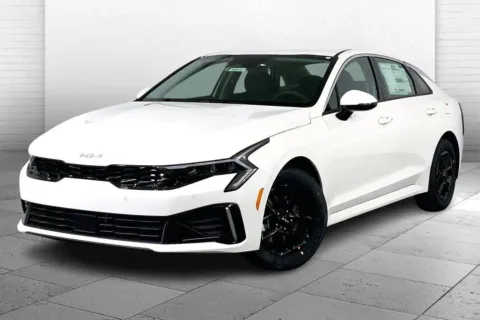 Photos of 2026 Kia K5 LXS for sale in Lee's Summit, MO at Cable Dahmer Kia of Lee's Summit