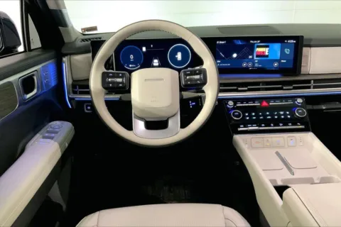 More photos of 2025 Hyundai SANTA FE CALLIGRAPHY at Cable Dahmer Kia of Lee's Summit, MO