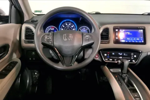 More photos of 2017 Honda HR-V EX at Cable Dahmer Kia of Lee's Summit, MO