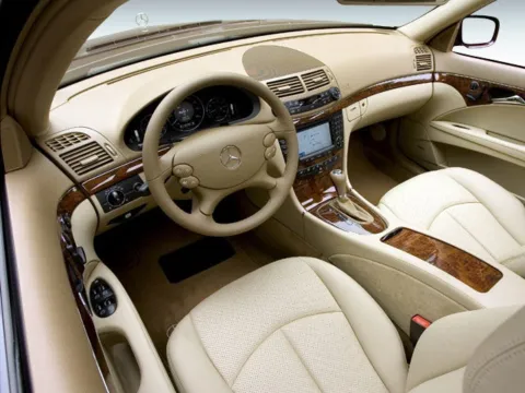 More photos of 2008 Mercedes-Benz E-CLASS 4DR SDN CDI 3.0L at Cable Dahmer Kia of Lee's Summit, MO