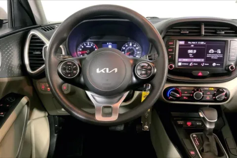 More photos of 2022 Kia Soul LX at Cable Dahmer Kia of Lee's Summit, MO