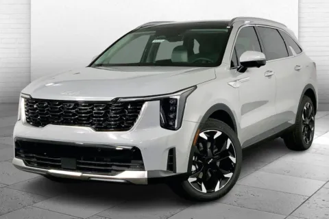 Photos of 2026 Kia Sorento SX for sale in Lee's Summit, MO at Cable Dahmer Kia of Lee's Summit