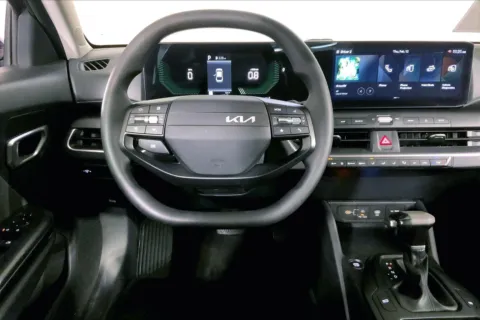 More photos of 2025 Kia K4 LXS at Cable Dahmer Kia of Lee's Summit, MO