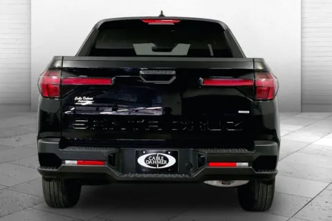 Another view of 2024 Hyundai Santa Cruz SEL for sale in Lee's Summit, MO at Cable Dahmer Kia of Lee's Summit