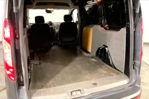 More photos of 2022 Ford Transit Connect Van XL at Cable Dahmer Kia of Lee's Summit, MO