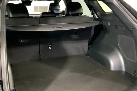 More photos of 2023 Kia Sportage X-Pro Prestige at Cable Dahmer Kia of Lee's Summit, MO