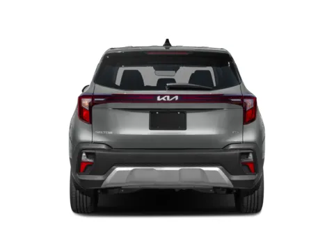 More photos of 2026 Kia Seltos LX at Cable Dahmer Kia of Lee's Summit, MO