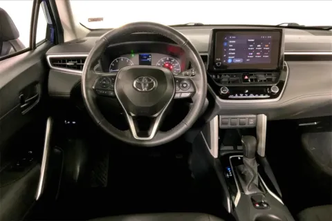 More photos of 2024 Toyota Corolla Cross LE at Cable Dahmer Kia of Lee's Summit, MO