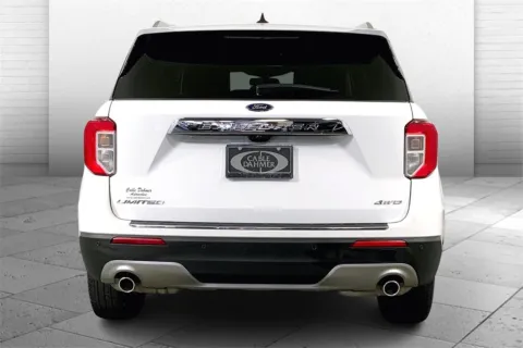 Another view of 2023 Ford Explorer Limited for sale in Lee's Summit, MO at Cable Dahmer Kia of Lee's Summit