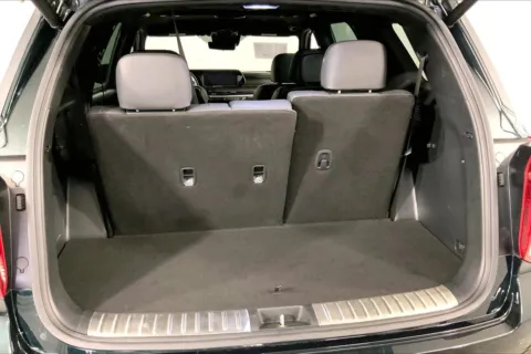 More photos of 2024 Hyundai Palisade Calligraphy at Cable Dahmer Kia of Lee's Summit, MO