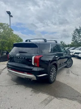 Photos of 2024 Hyundai Palisade Calligraphy for sale in Lee's Summit, MO at Cable Dahmer Kia of Lee's Summit