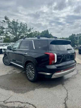 Another view of 2024 Hyundai Palisade Calligraphy for sale in Lee's Summit, MO at Cable Dahmer Kia of Lee's Summit