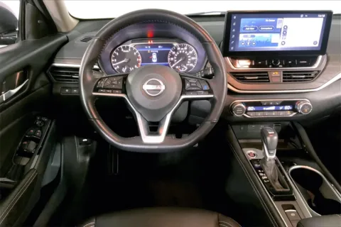 More photos of 2024 Nissan Altima 2.5 SL at Cable Dahmer Kia of Lee's Summit, MO