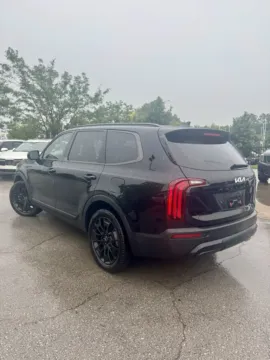 More photos of 2022 Kia Telluride SX at Cable Dahmer Kia of Lee's Summit, MO