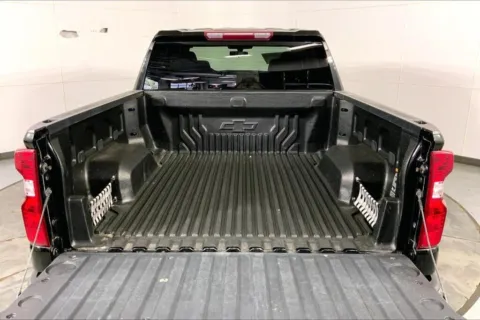 More photos of 2022 Chevrolet Silverado 1500 LTD LT at Cable Dahmer Kia of Lee's Summit, MO