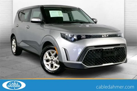 Gray 2023 Kia Soul LX for sale in Lee's Summit, MO