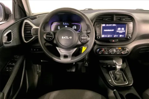 More photos of 2023 Kia Soul LX at Cable Dahmer Kia of Lee's Summit, MO