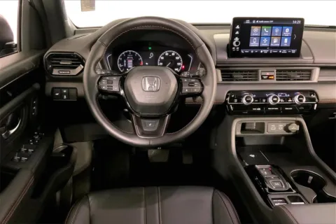 More photos of 2023 Honda Pilot TrailSport at Cable Dahmer Kia of Lee's Summit, MO