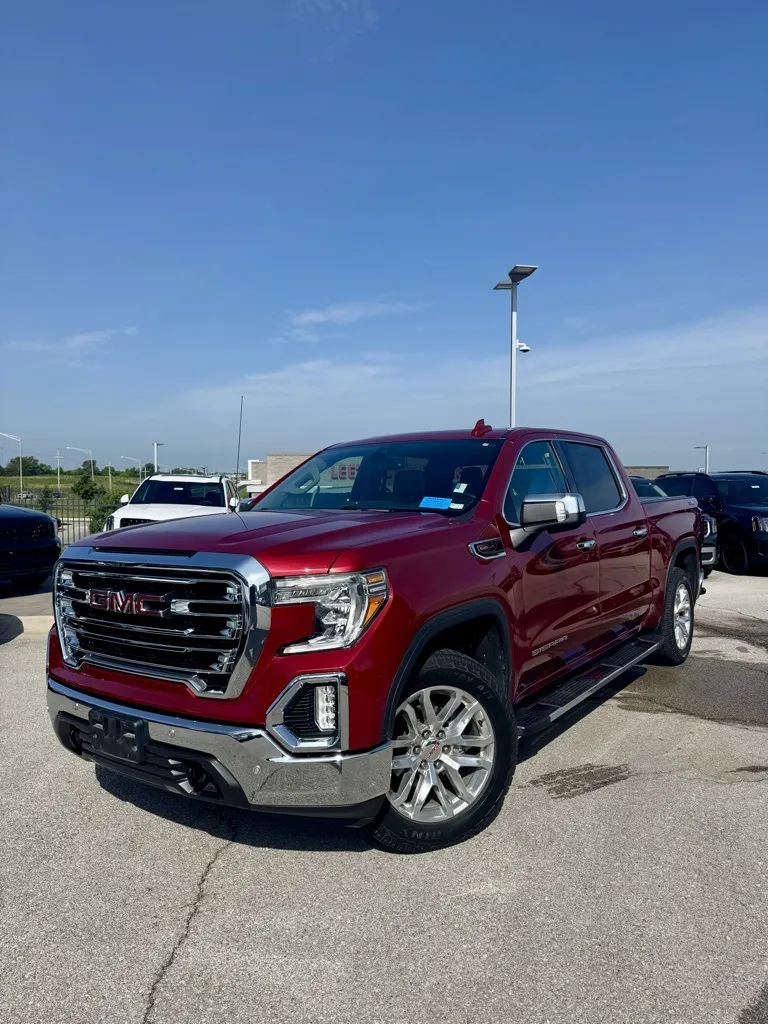 Red 2019 GMC Sierra 1500 SLT for sale in Lee's Summit, MO