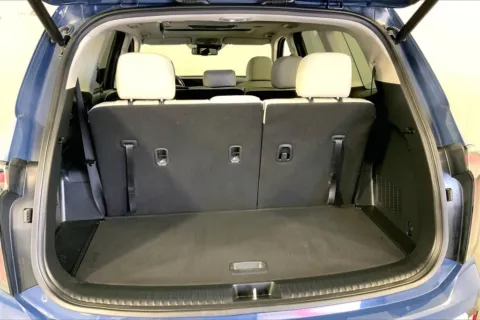 More photos of 2024 Kia Telluride EX at Cable Dahmer Kia of Lee's Summit, MO