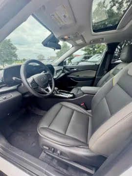 More photos of 2024 Chevrolet Trax LT at Cable Dahmer Kia of Lee's Summit, MO