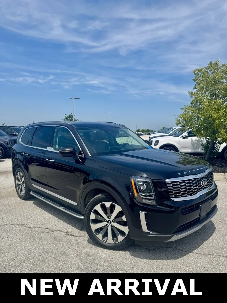 Black 2020 Kia Telluride S for sale in Lee's Summit, MO