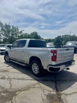 More photos of 2021 Chevrolet Silverado 1500 LT at Cable Dahmer Kia of Lee's Summit, MO