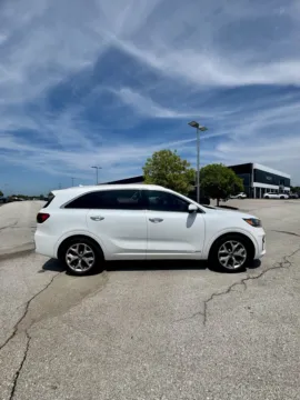 Photos of 2020 Kia Sorento SX for sale in Lee's Summit, MO at Cable Dahmer Kia of Lee's Summit