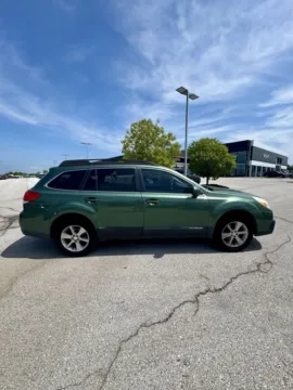 Photos of 2013 Subaru Outback 2.5i for sale in Lee's Summit, MO at Cable Dahmer Kia of Lee's Summit
