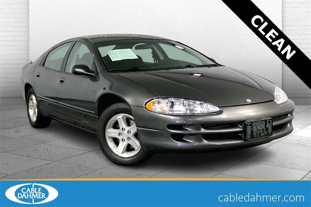Gray 2004 Dodge Intrepid SE for sale in Lee's Summit, MO