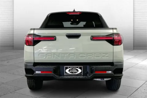 Another view of 2023 Hyundai Santa Cruz SEL for sale in Lee's Summit, MO at Cable Dahmer Kia of Lee's Summit