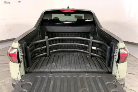 More photos of 2023 Hyundai Santa Cruz SEL at Cable Dahmer Kia of Lee's Summit, MO