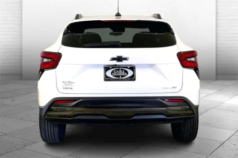 Another view of 2025 Chevrolet Trax ACTIV for sale in Lee's Summit, MO at Cable Dahmer Kia of Lee's Summit