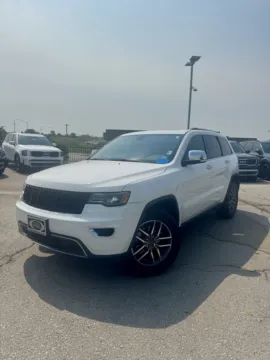 White 2019 Jeep Grand Cherokee Limited for sale in Lee's Summit, MO