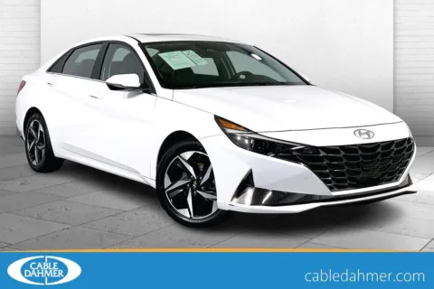 White 2023 Hyundai Elantra Hybrid Limited for sale in Lee's Summit, MO
