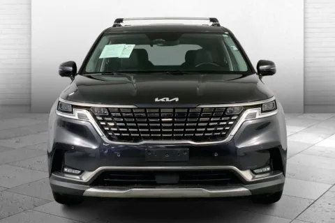 Photos of 2024 Kia Carnival SX Prestige for sale in Lee's Summit, MO at Cable Dahmer Kia of Lee's Summit