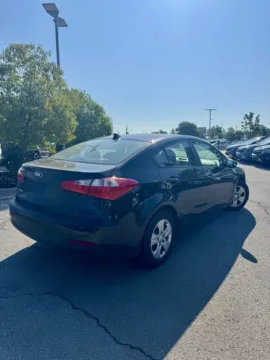 More photos of 2016 Kia Forte LX at Cable Dahmer Kia of Lee's Summit, MO