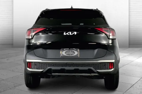 More photos of 2024 Kia Sportage X-Line at Cable Dahmer Kia of Lee's Summit, MO