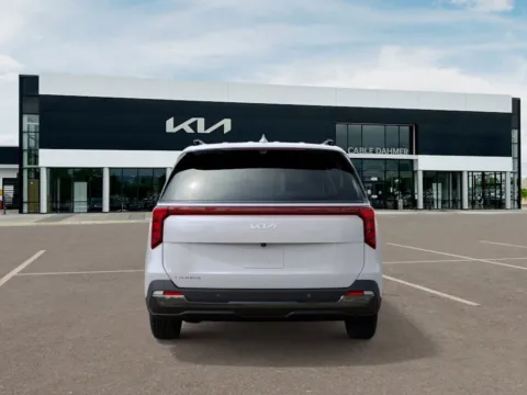 More photos of 2025 Kia Carnival SX at Cable Dahmer Kia of Lee's Summit, MO
