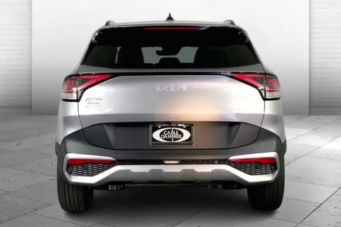 More photos of 2025 Kia Sportage EX at Cable Dahmer Kia of Lee's Summit, MO