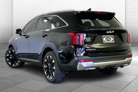 Another view of 2025 Kia Sorento SX for sale in Lee's Summit, MO at Cable Dahmer Kia of Lee's Summit