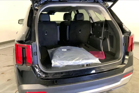 More photos of 2025 Kia Sorento SX at Cable Dahmer Kia of Lee's Summit, MO