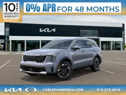 Silver 2025 Kia Sorento S for sale in Lee's Summit, MO