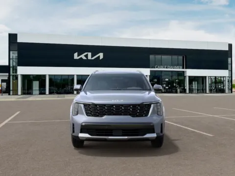 Photos of 2025 Kia Sorento S for sale in Lee's Summit, MO at Cable Dahmer Kia of Lee's Summit