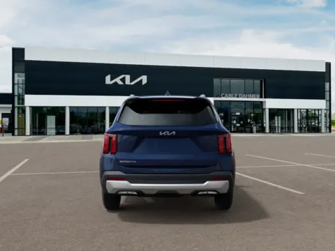 More photos of 2025 Kia Sorento S at Cable Dahmer Kia of Lee's Summit, MO