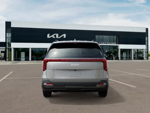 More photos of 2025 Kia Carnival SX Prestige at Cable Dahmer Kia of Lee's Summit, MO
