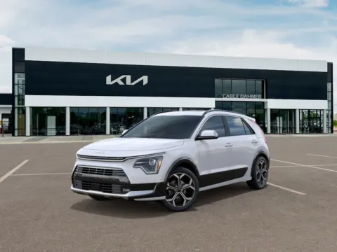 White 2025 Kia Niro EX Touring for sale in Lee's Summit, MO