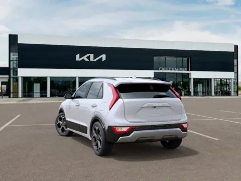 More photos of 2025 Kia Niro EX Touring at Cable Dahmer Kia of Lee's Summit, MO