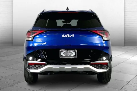 More photos of 2025 Kia Sportage SX at Cable Dahmer Kia of Lee's Summit, MO